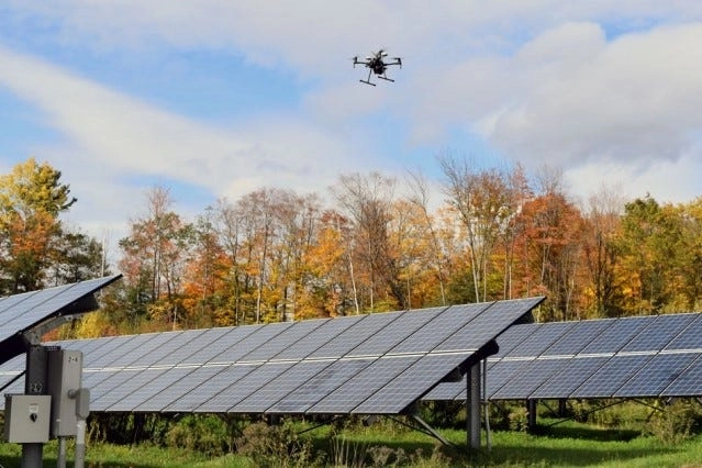 image Applications of Drones in the Energy Sector2